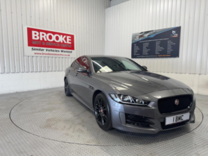 2017 Jaguar Xe