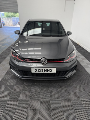 2019 Volkswagen Golf 2.0 Tsi Gti Performance in Grey — image 2