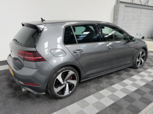 2019 Volkswagen Golf 2.0 Tsi Gti Performance in Grey — image 6