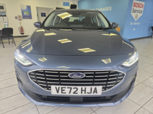 2022 Ford Focus Titanium, 1.0l Ecoboost in Blue — image 2