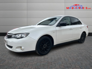 2011 Subaru Impreza 1.5 R in White — image 3