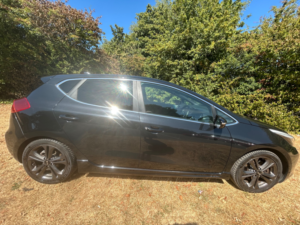2017 Kia Ceed 1.6 Crdi Gt-Line Hatchback 5dr Diesel Manual Euro 6 (s/s) (134 Bhp) in Black — image 2