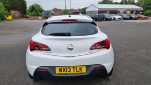 2013 Vauxhall Astra Gtc 1.4 T 16v Sri in White — image 5