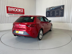 2019 SEAT Leon 1.5 Tsi Evo Fr Sport Euro 6 (s/s) 5dr in Red — image 5