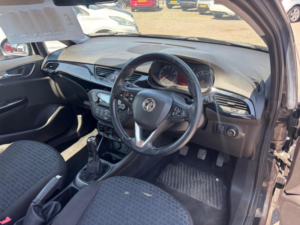 2015 Vauxhall Corsa 1.2i Sting Euro 6 3dr in Black — image 3