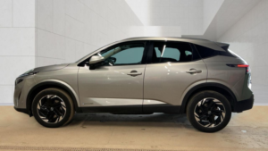 2025 Nissan Qashqai 1.5 H E-Power N-Connecta SUV 5dr Petrol Hybrid Auto Euro 6 (s/s) (190 Ps) in Silver — image 6