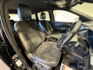 2017 Ford Kuga 2.0 Tdci Ecoblue St-Line Euro 6 (s/s) 5dr in Black — image 4