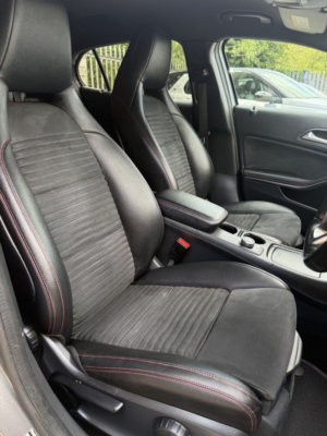 2017 Mercedes-Benz Gla 1.6 Gla200 Amg Line in Grey — image 5