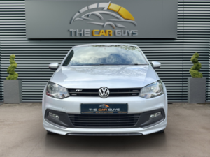 2014 Volkswagen Polo 1.2 Tsi R-Line in Silver — image 2