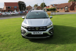 2021 Dacia Sandero Stepway 1.0 Stepway Prestige Tce 90 in Grey — image 3