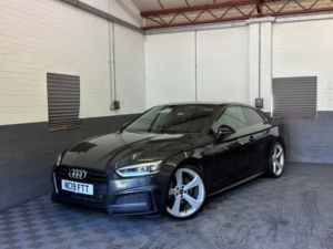 2019 Audi A5 2.0 Tfsi 40 Black Edition Coupe 2dr Petrol S Tronic Euro 6 (s/s) (190 Ps) in Grey — image 2