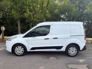 2019 Ford Transit Connect 1.5 220 Ecoblue Trend L1 Euro 6 (s/s) 5dr in White — image 4