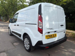 2019 Ford Transit Connect 1.5 220 Ecoblue Trend L1 Euro 6 (s/s) 5dr in White — image 5