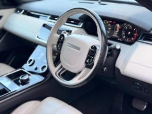2018 Land Rover Range Rover Velar 2.0 D240 R-Dynamic Hse Auto 4WD Euro 6 (s/s) 5dr in Brown — image 2