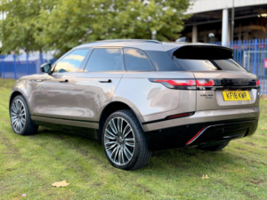 2018 Land Rover Range Rover Velar 2.0 D240 R-Dynamic Hse Auto 4WD Euro 6 (s/s) 5dr in Brown — image 4