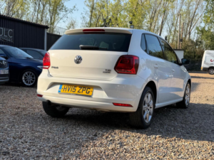 2015 Volkswagen Polo 1.2 Tsi Bluemotion Tech Se Design Euro 6 (s/s) 5dr in White — image 2