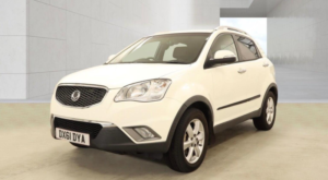 2011 Ssangyong Korando 2.0d Ex 4WD Euro 5 5dr in White — image 2