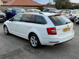 2019 Skoda Octavia 1.6 Tdi Se Technology Euro 6 (s/s) 5dr in White — image 5