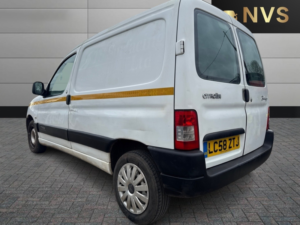 2009 Citroen Berlingo 1.6 Hdi in White — image 5