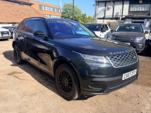 2017 Land Rover Range Rover Velar Core in Black — image 6