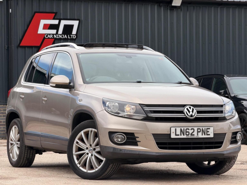 2013 Volkswagen Tiguan 2.0 Tsi Sport DSG 4WD Euro 5 5dr in Beige — image 1
