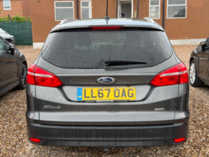2017 Ford Focus 1.0t Ecoboost Titanium X Auto Euro 6 (s/s) 5dr in Grey — image 5