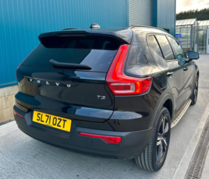 2021 Volvo Xc40 1.5 T3 R-Design Euro 6 (s/s) 5dr in Black — image 5