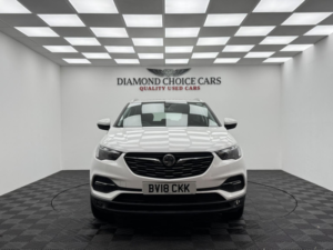 2018 Vauxhall Grandland X 1.6 Turbo D Blueinjection Se in White — image 2