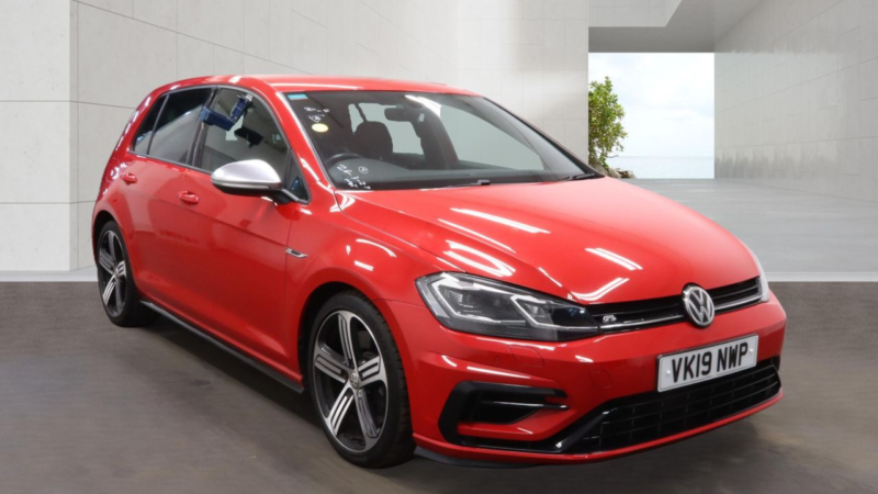 2019 Volkswagen Golf 2.0 Tsi R Hatchback 5dr Petrol DSG 4motion Euro 6 (s/s) (300 Ps) in Red — image 1