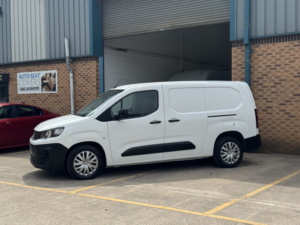2020 Peugeot Partner 1.5 Bluehdi 950 Professional Long Crew Van Lwb Euro 6 (s/s) in White — image 5