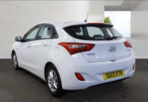 2013 Hyundai I30 1.6 Active Auto Euro 5 5dr in White — image 3