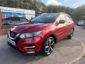 2019 Nissan Qashqai 1.7 Dci Tekna CVT 4WD Euro 6 (s/s) 5dr in Red — image 2