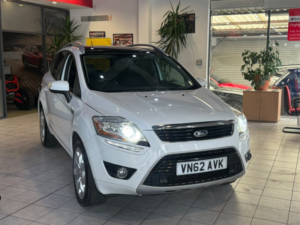 2012 Ford Kuga 2.0 Tdci Titanium X in White — image 2