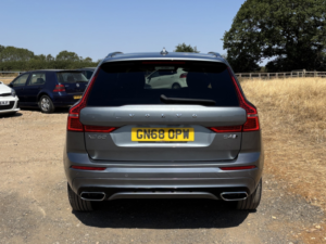 2018 Volvo Xc60 2.0 R-Design D4 AWD in Grey — image 6
