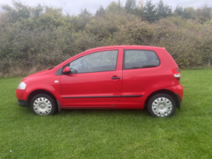 2011 Volkswagen Fox 1.2 6v Urban Fox in Red — image 3