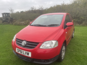 2011 Volkswagen Fox 1.2 6v Urban Fox in Red — image 5