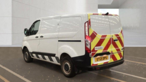 2021 Ford Transit Custom 2.0 300 Ecoblue Leader L1 H1 Euro 6 (s/s) 5dr in White — image 4
