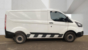 2021 Ford Transit Custom 2.0 300 Ecoblue Leader L1 H1 Euro 6 (s/s) 5dr in White — image 5