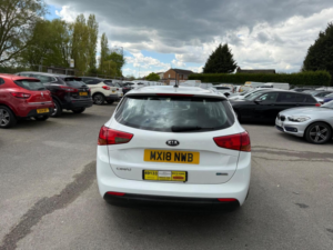 2024 Kia Ceed 1.6 Crdi 1 Sportswagon Euro 6 (s/s) 5dr in White — image 5