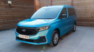 2024 Ford Grand Tourneo Connect Side Entry Passenger Up Front Wheelchair Accessible Disabled Access Vehicle Wav in Blue — image 6