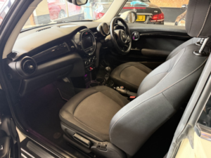 2015 MINI Hatch 1.2 One 3-Door Hatch in White — image 3