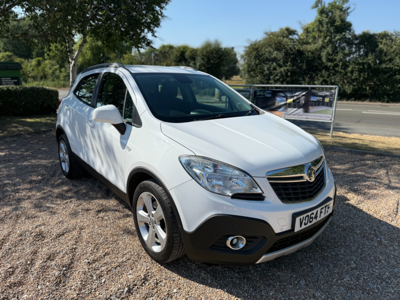 2014 Vauxhall Mokka 1.4t Exclusiv SUV 5dr Petrol Manual 2WD Euro 5 (s/s) (140 Ps) in White — image 1