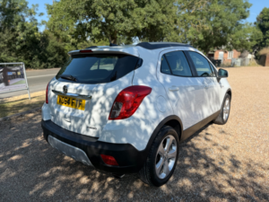 2014 Vauxhall Mokka 1.4t Exclusiv SUV 5dr Petrol Manual 2WD Euro 5 (s/s) (140 Ps) in White — image 3