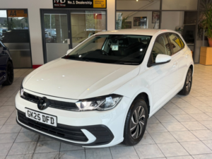 2025 Volkswagen Polo 1.0 Tsi Life in White — image 4