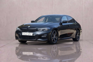 2022 BMW 3 Series 2.0 320d M Sport Mhev Auto 4dr in Black — image 3