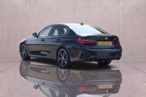 2022 BMW 3 Series 2.0 320d M Sport Mhev Auto 4dr in Black — image 5