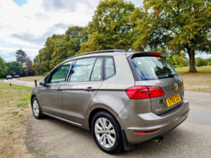 2015 Volkswagen Golf Sv 2.0 Tdi Bluemotion Tech Se in Bronze — image 5