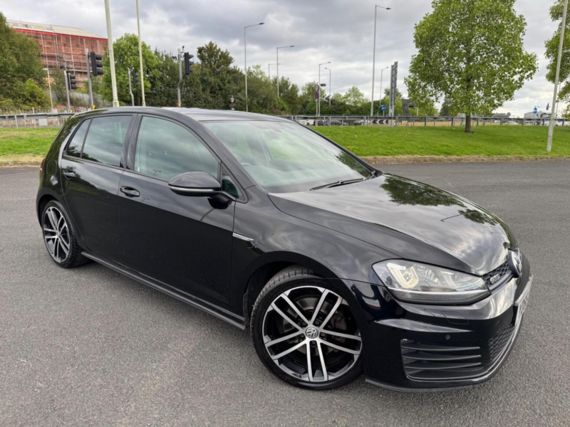2016 Volkswagen Golf 2.0 Tdi Bluemotion Tech Gtd Euro 6 (s/s) 5dr in Black — image 1