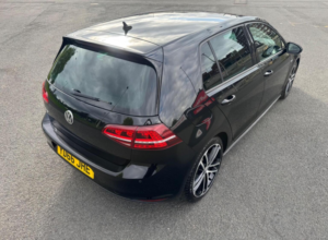 2016 Volkswagen Golf 2.0 Tdi Bluemotion Tech Gtd Euro 6 (s/s) 5dr in Black — image 4