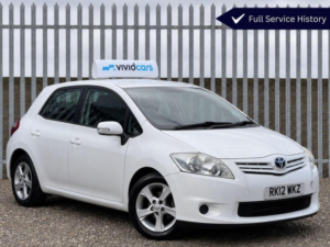 2012 Toyota Auris